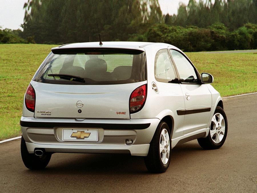  Chevrolet Celta Super 3-Door 2003 года  (фото 6 из 7)